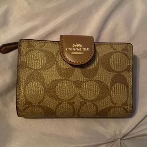 Coach wallet